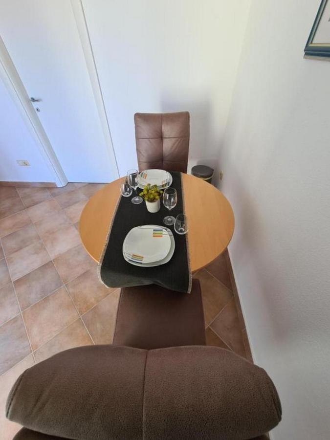 Villa Neda Vodice Zewnętrze zdjęcie