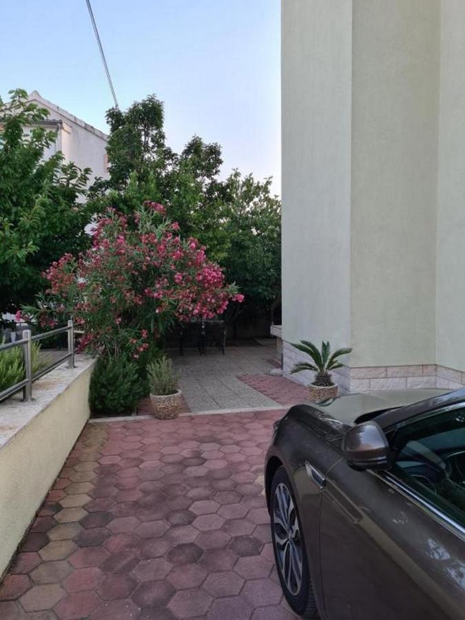 Villa Neda Vodice Zewnętrze zdjęcie